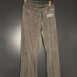 Juicy pants